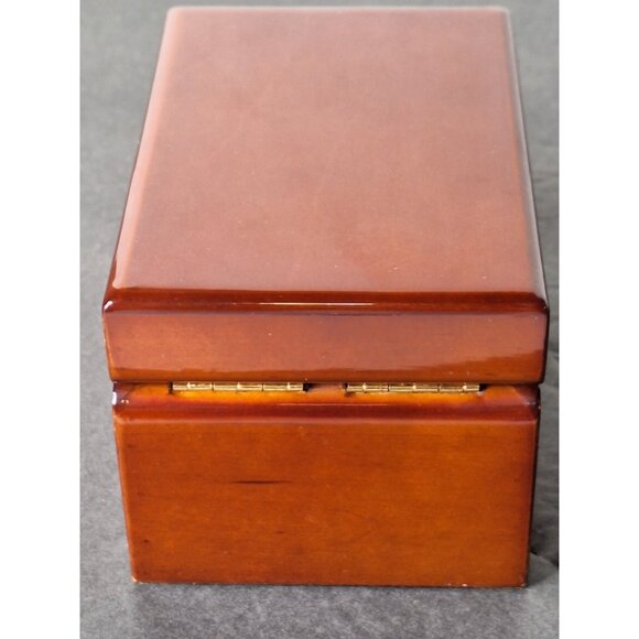 Sawotka's two - Tone Stainless Steel Design Quartz Movement - Picture 8 of 9